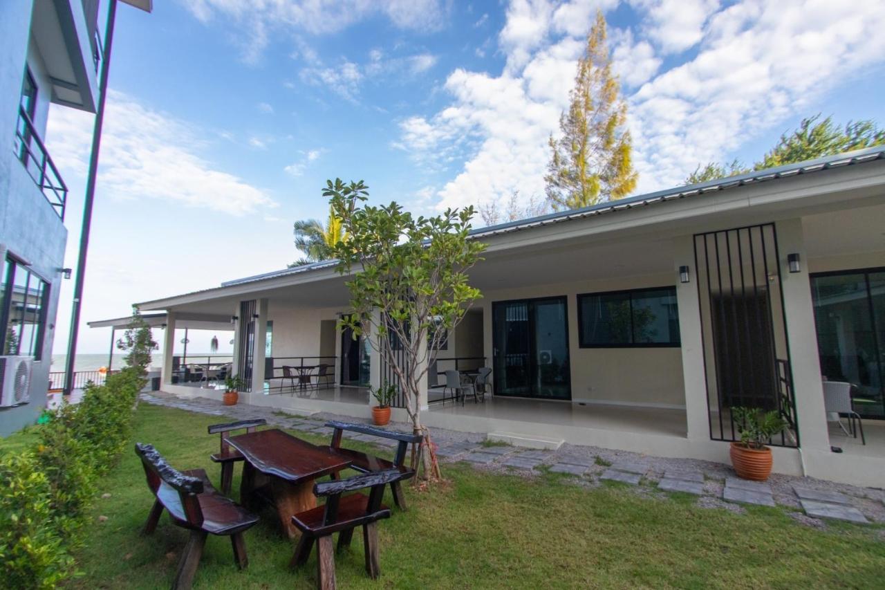 Aownoi Bay Resort Pracsuap Khirikhan Kültér fotó